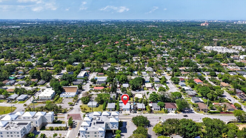 More Photos Of 5925 SW 64th St, South Miami Multifamily For Sale