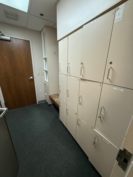 More Photos Of 3415 Golden Rd, Tyler Office For Lease