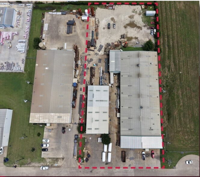 More Photos Of 3002-A Temtex Blvd, Terrell Distribution For Sale