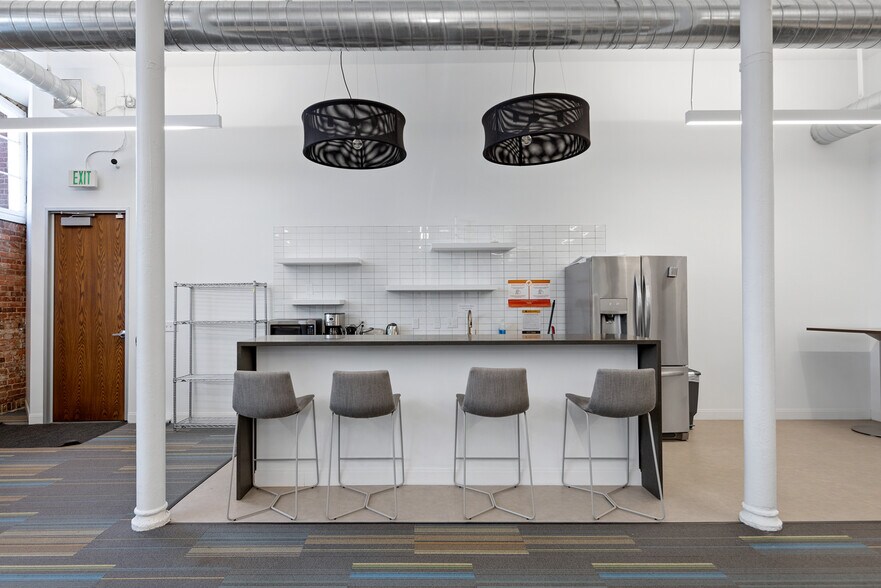 More Photos Of 1517-1521 Blake St, Denver Office For Lease