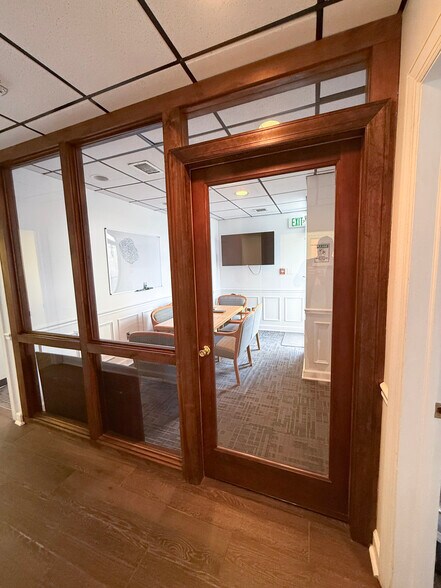 More Photos Of 205 E Joppa Rd, Towson Apartments For Lease