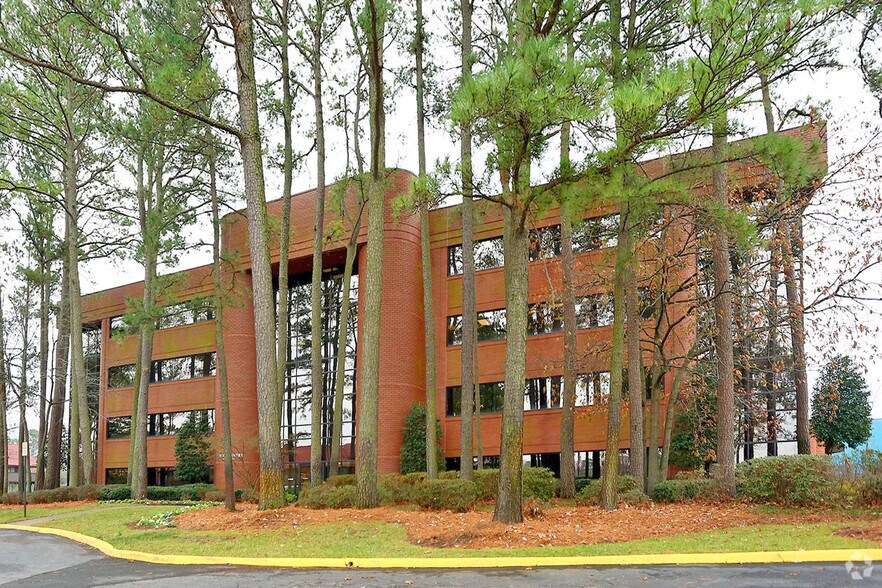 More Photos Of 192 ballard Ct, Virginia Beach Office For Lease