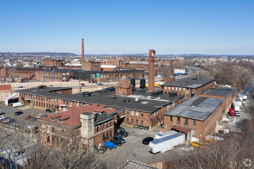 Primary Photo Of 245 4th St, Passaic Manufacturing For Lease