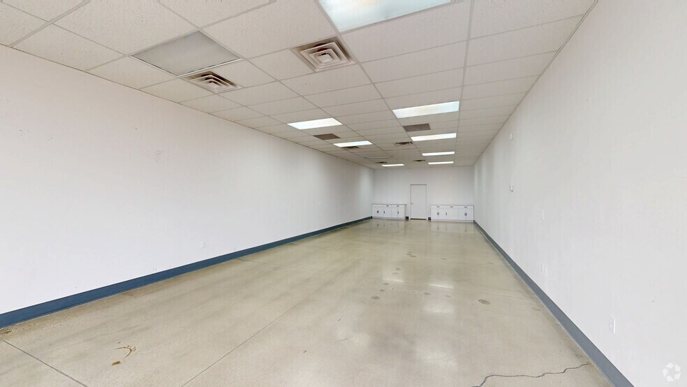 More Photos Of 7000 S Redwood Rd, West Jordan Unknown For Lease