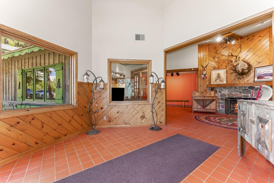 More Photos Of 7502 Highway 51, Minocqua Freestanding For Sale