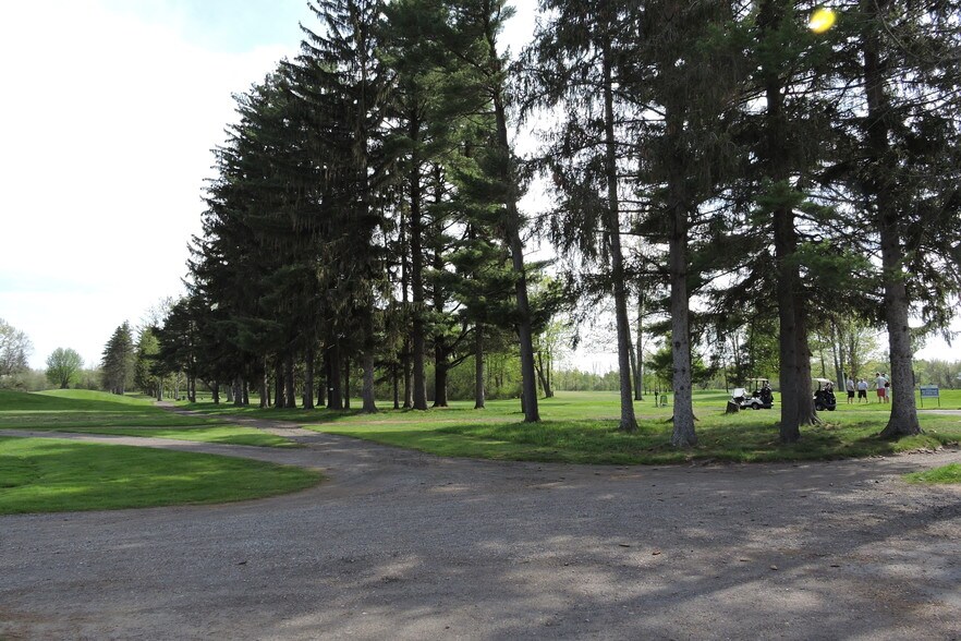 More Photos Of 6722 State Route 31, Cicero Golf Course Driving Range For Sale