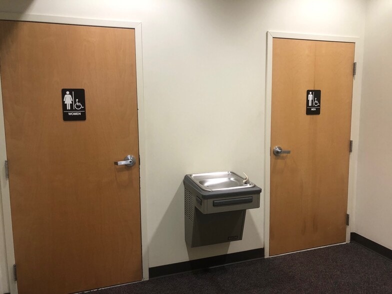 More Photos Of 14 Morris Ave, Mountain Lakes Flex For Sale