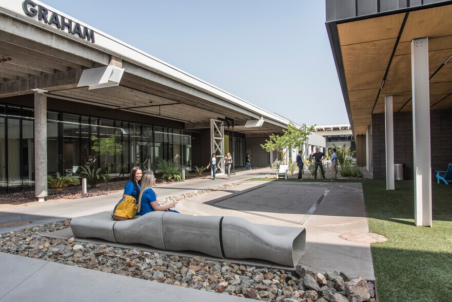 More Photos Of 3110 N Central Ave, Phoenix Unknown For Lease