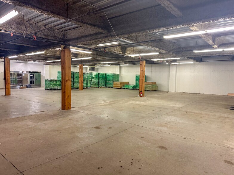 More Photos Of 3505 West Rd, Cortland Freestanding For Lease