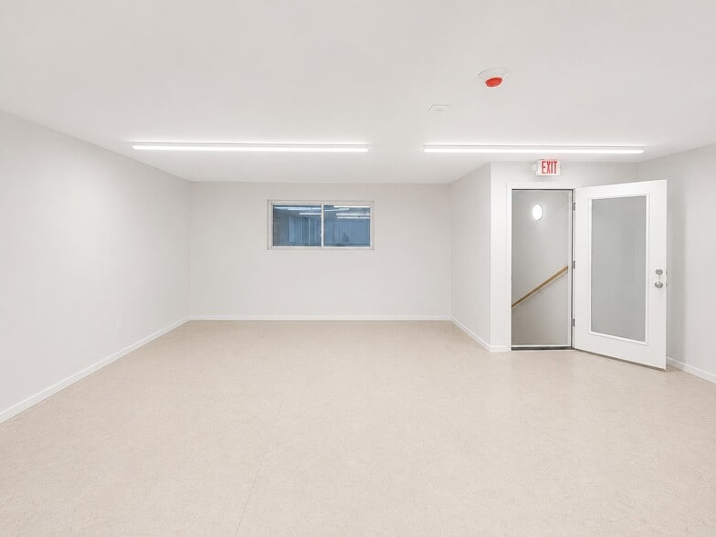 More Photos Of 34 Route 125, Kingston Warehouse For Lease