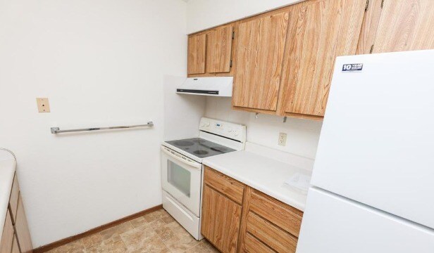 More Photos Of 315 E Main St, Cyrus Apartments For Sale