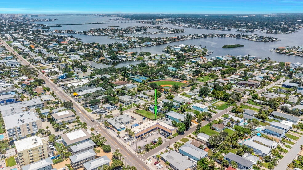 More Photos Of 1401 Gulf Blvd, Indian Rocks Beach General Retail For Sale