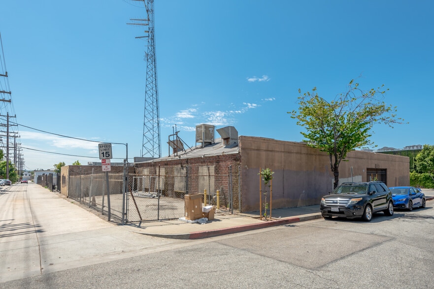 More Photos Of 6246 San Fernando Rd, Glendale Radio TVTransmission Facilities For Sale
