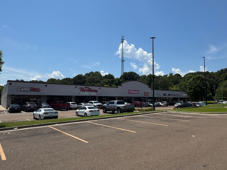 More Photos Of 2310 Iowa Blvd, Vicksburg Freestanding For Lease