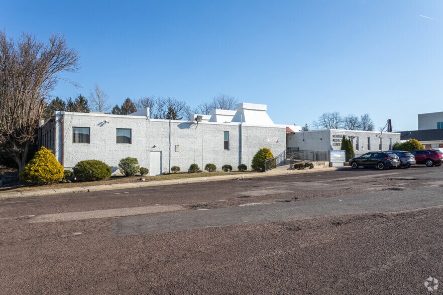 More Photos Of 9150 Marshall St, Philadelphia Medical For Sale