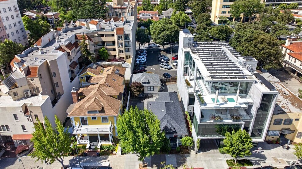 More Photos Of 640 Waverley St, Palo Alto Loft Creative Space For Sale