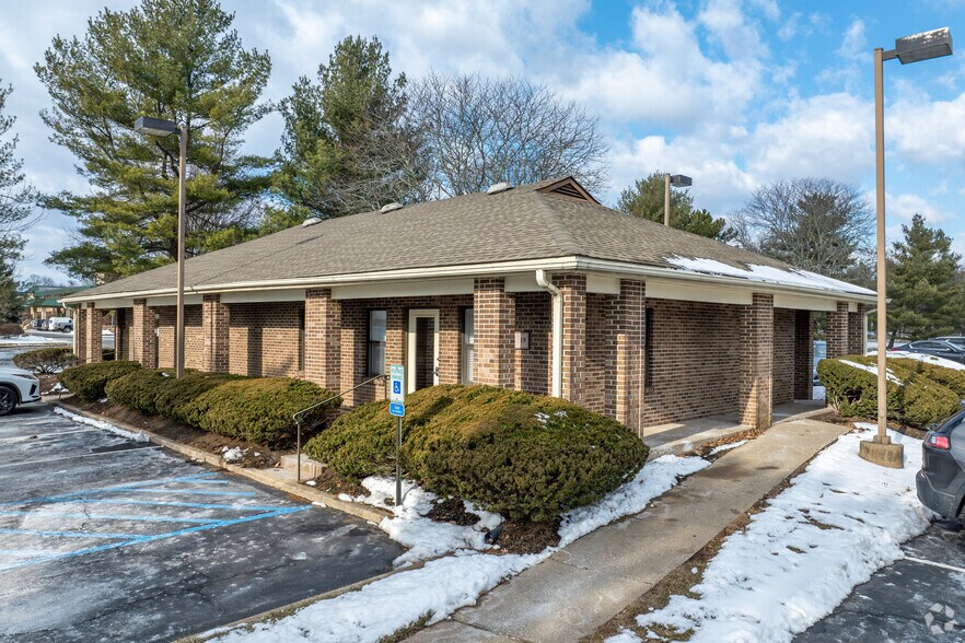 More Photos Of 4 Terry Dr, Newtown Office For Sale