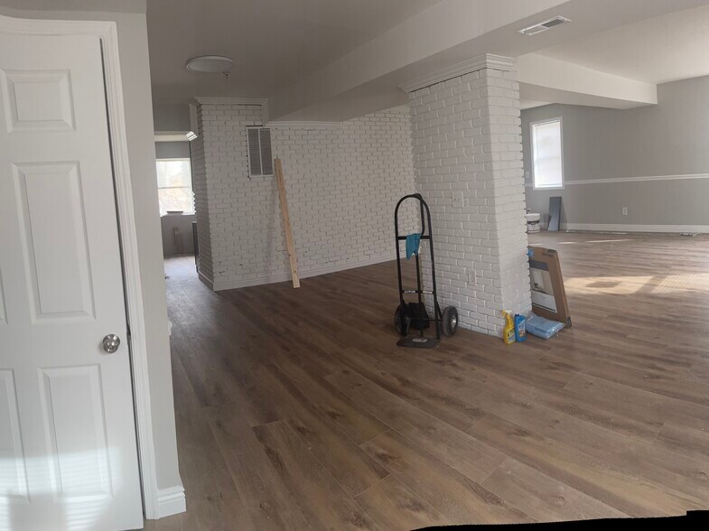 More Photos Of 922 Ridge Rd Se, Washington Assisted Living For Lease
