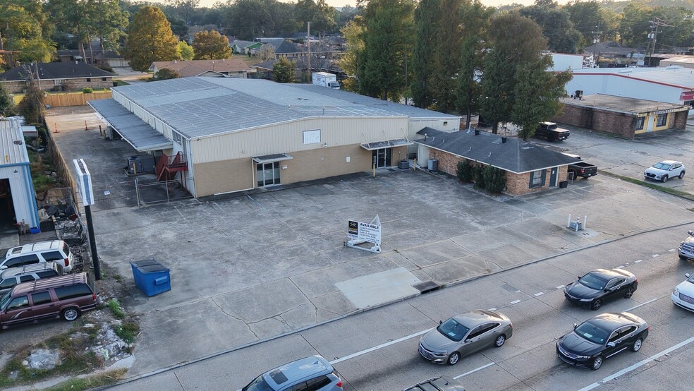 More Photos Of 9162 S Choctaw Dr, Baton Rouge Industrial For Sale