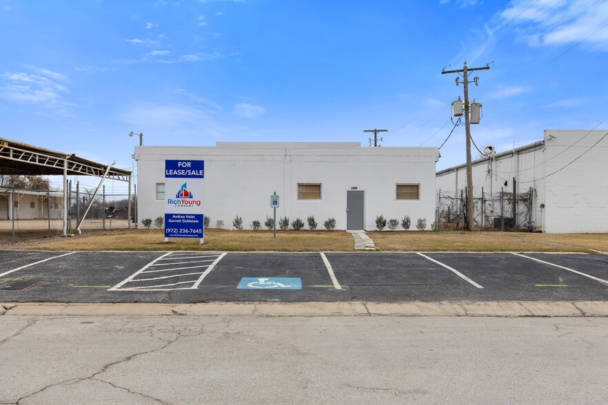 Primary Photo Of 5908-5912 Eden Dr, Fort Worth Warehouse For Sale