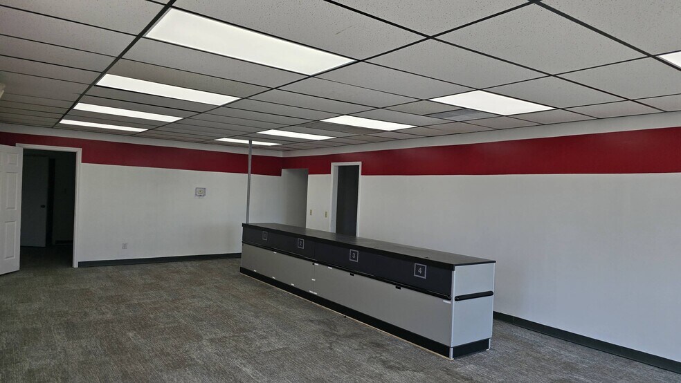 More Photos Of 5301 TN-153, Hixson Storefront Retail Office For Lease