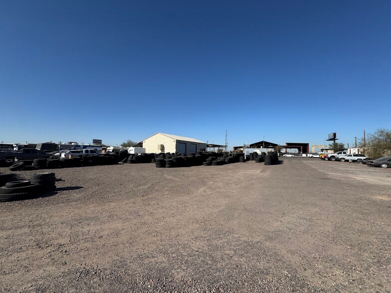 More Photos Of 2435 W Broadway Rd, Phoenix Service For Sale