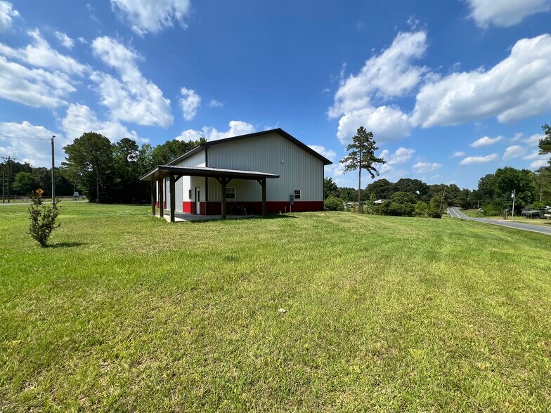 More Photos Of 510 Lillys Bridge Rd, Mount Gilead Flex For Sale