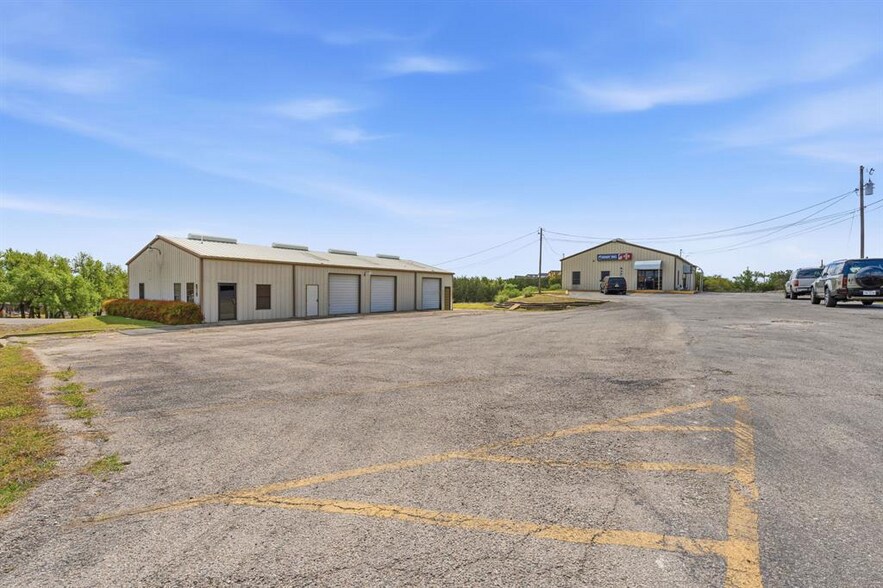 More Photos Of 9221 Highway 290 W, Austin Light Manufacturing For Sale