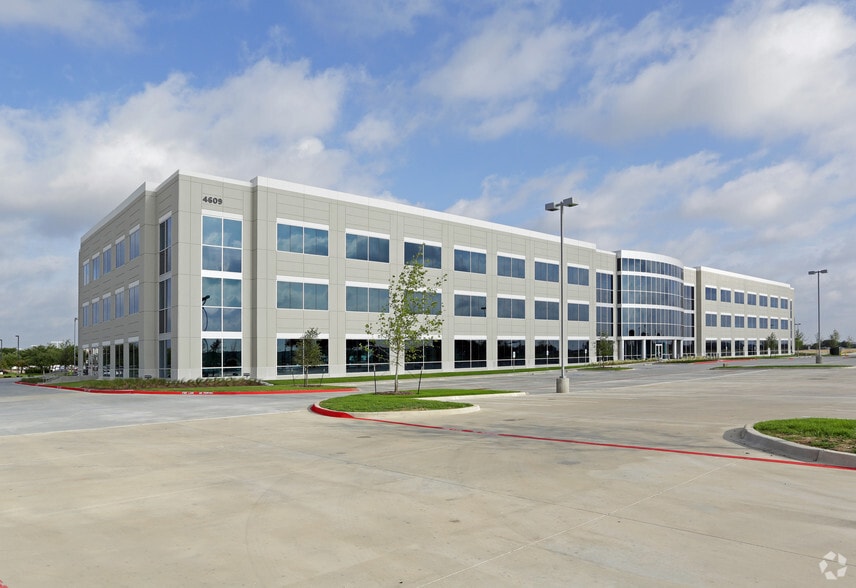 More Photos Of 4609 Regent Blvd, Irving Office For Lease