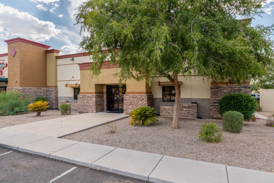 More Photos Of 1906 N Higley Rd, Mesa Light Distribution For Sale