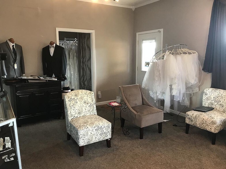 More Photos Of 223 E Market St, Johnson City Religious Facility For Sale