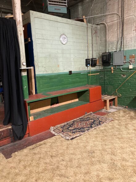 More Photos Of 819 S Higgins Ave, Missoula Freestanding For Sale