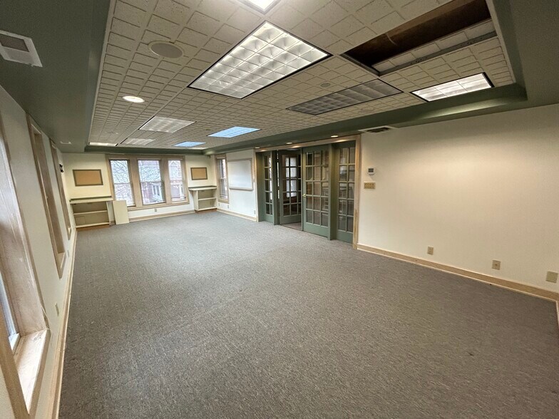 More Photos Of 310 S Burrowes St, State College Office Residential For Lease