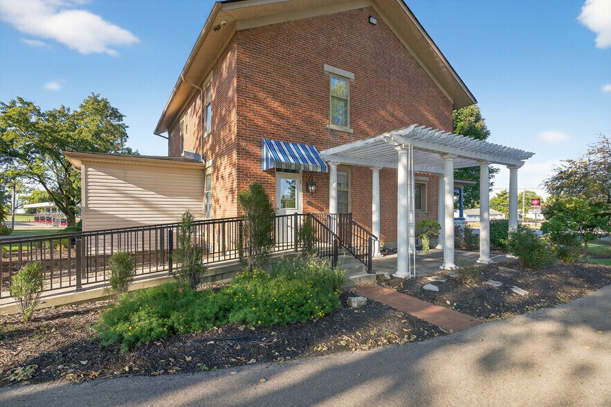 More Photos Of 1441 Saint Marys Ave, Sidney Office For Sale