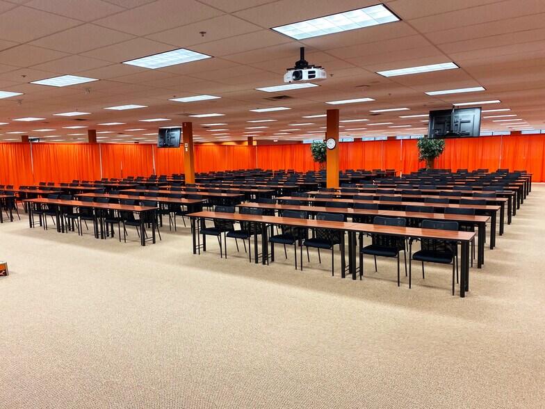 More Photos Of 7 Carnegie Plz, Cherry Hill Office For Sale