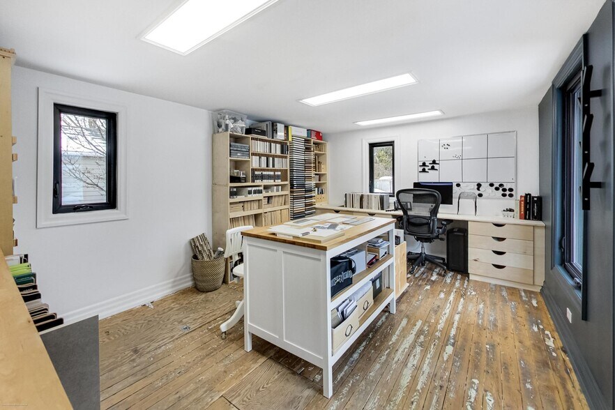 More Photos Of 578 Kingston Rd W, Ajax Office For Sale