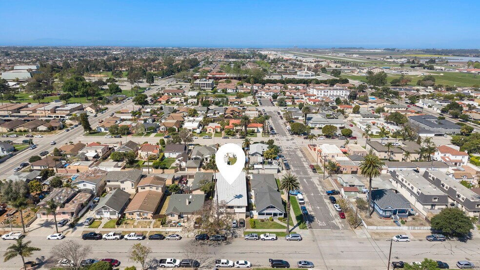 More Photos Of 611 S E St, Oxnard Apartments For Sale