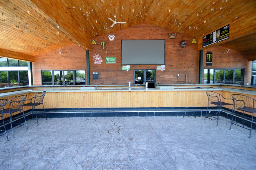 More Photos Of 204 Wolf River Dr, Fremont Marina For Sale