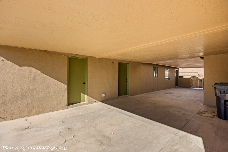 More Photos Of 320 E Old Mill Rd, Mesquite Office For Sale