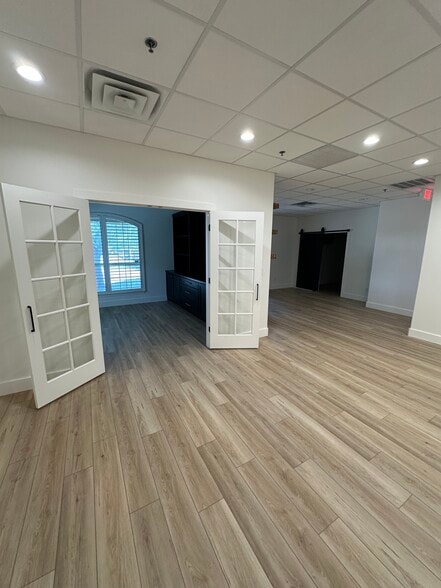 More Photos Of 2730 Virginia Pky, McKinney Medical For Lease