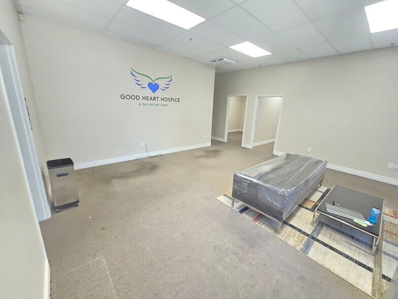 More Photos Of 8237 Rochester Ave, Rancho Cucamonga Medical For Lease