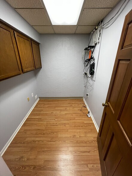 More Photos Of 4920 Reed Rd, Columbus Loft Creative Space For Lease