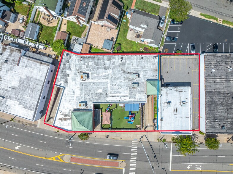 More Photos Of 1619-1631 Jericho Tpke, New Hyde Park Daycare Center For Sale