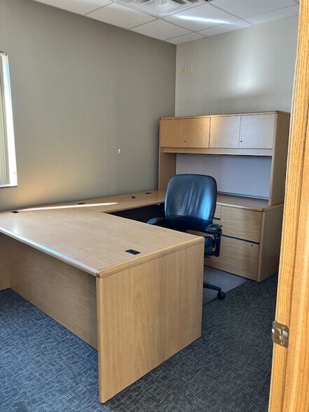 More Photos Of 102 N Broadway Ave, Hartington Office For Sale