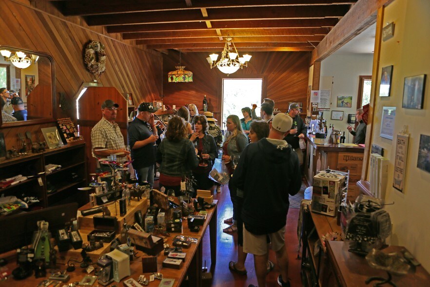 More Photos Of 14600 S Highway 101, Hopland Winery Vineyard For Sale