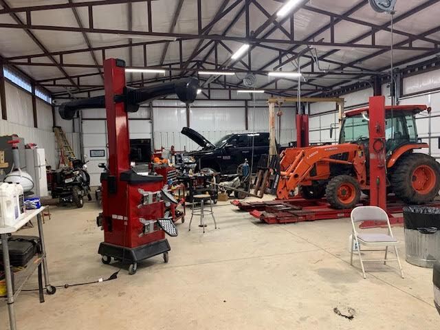 More Photos Of 7500 S Anderson Rd, Oklahoma City Auto Repair For Sale