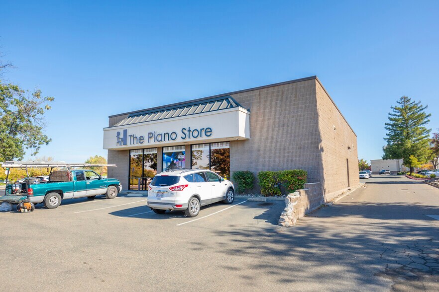 More Photos Of 4881 Granite Dr, Rocklin Storefront Retail Office For Sale