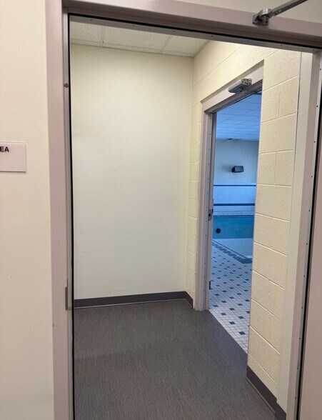 More Photos Of 177 Meadowbrook Ln, Duncansville Rehabilitation Center For Lease