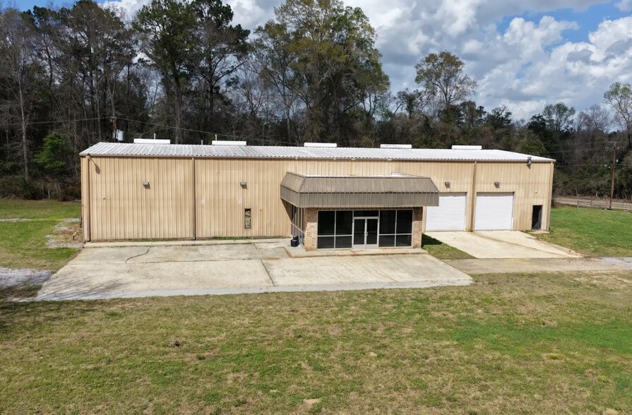 More Photos Of 78263 Highway 25, Folsom Light Manufacturing For Sale