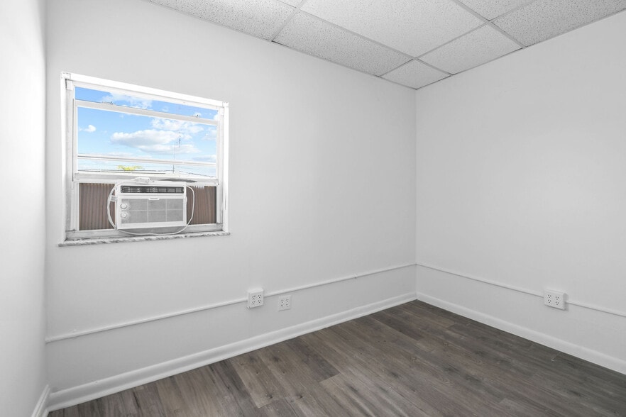 More Photos Of 1200 Clare Ave, West Palm Beach Service For Sale